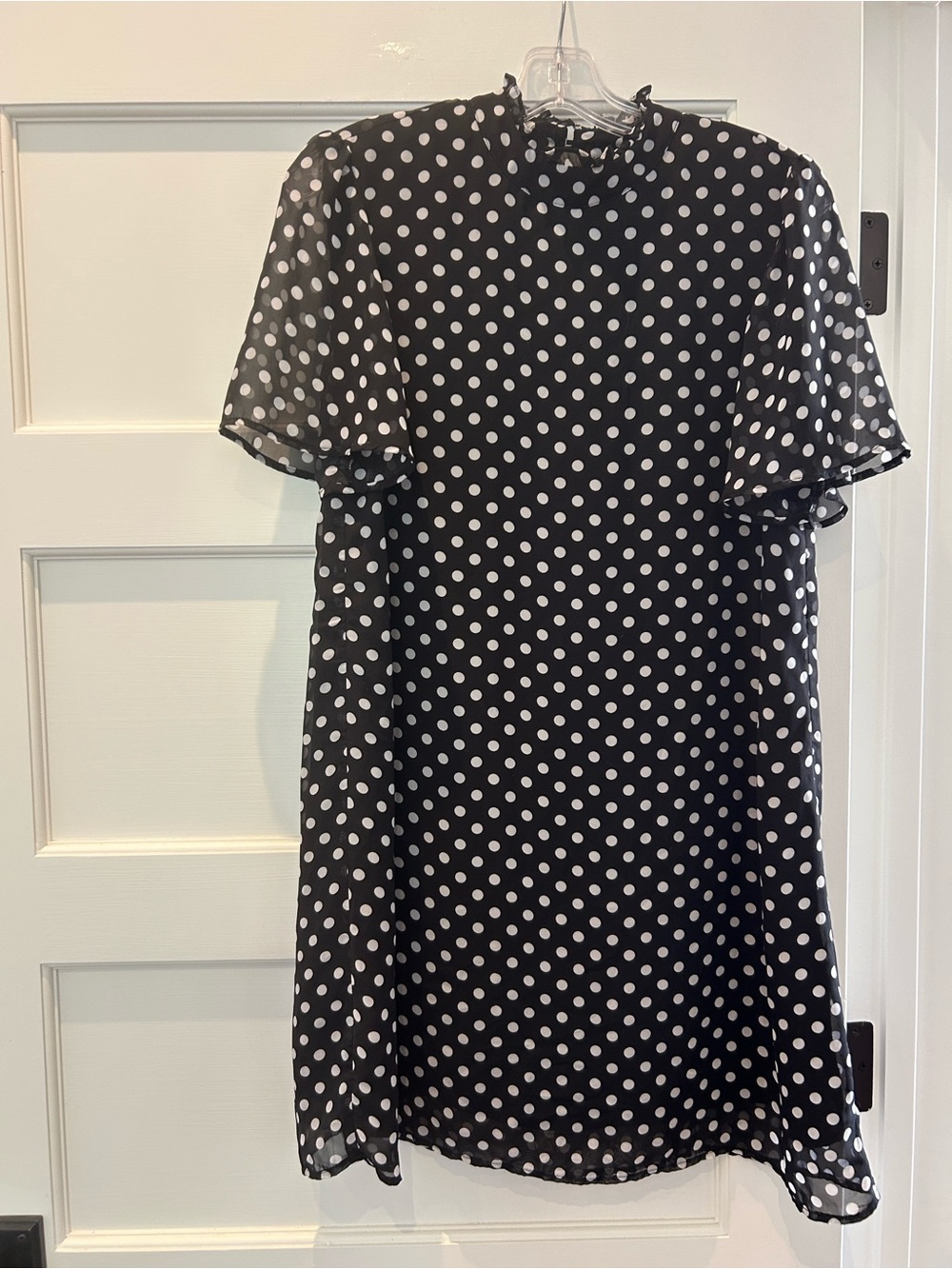 Amour Vert Black and White Polka Dot Short Sleeve Dress
